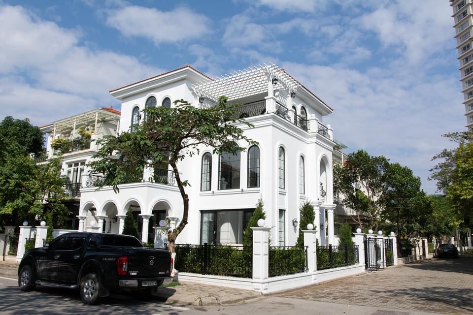 Mẫu Thiết Kế Biệt Thự Tân Cổ Điển 4 Phòng Ngủ 13x11m Quận 7